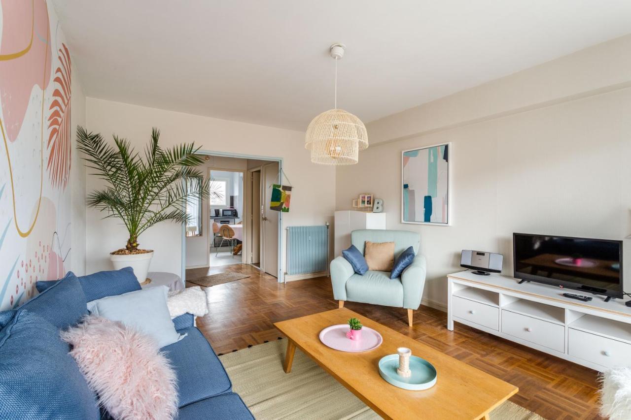 Rosa, Confortable 2 Chambres Avec Parking Dans Le Centre Rennes Exteriör bild